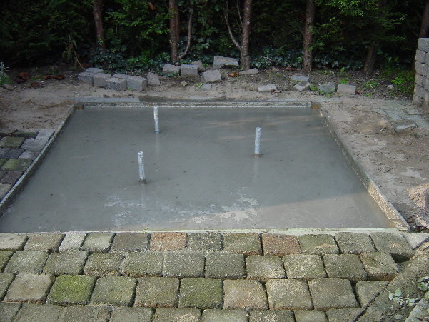 DSC00835.JPG (1.36 MiB) 42030 keer bekeken Zo, nu ligt de afwerklaag er ook op