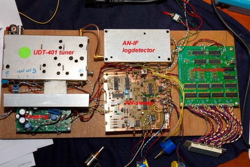 20110305-IMG_7020.jpg (665.1 KiB) 24900 keer bekeken Plank met testopstelling