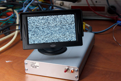 20120226-_MG_9288.jpg (413.07 KiB) 119840 keer bekeken PA0JBB video sync generator