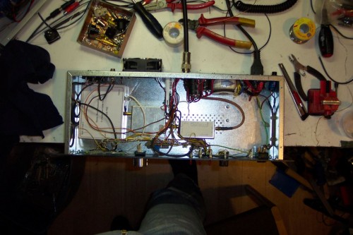 100_2212a.jpg (132.53 KiB) 62035 keer bekeken Alle modules liggen nog los voor de test