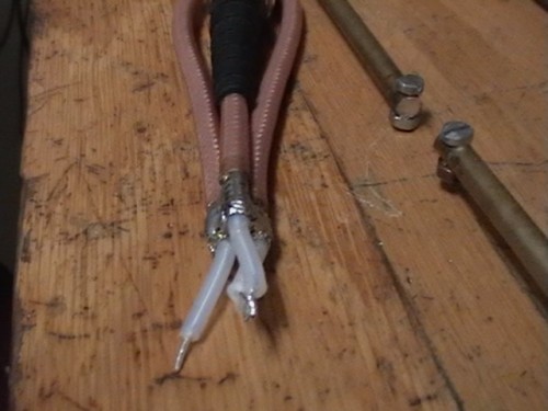 IMGA1834.JPG (110.3 KiB) 61913 keer bekeken De eindstukjes zijn hier wel iets te lang gehouden